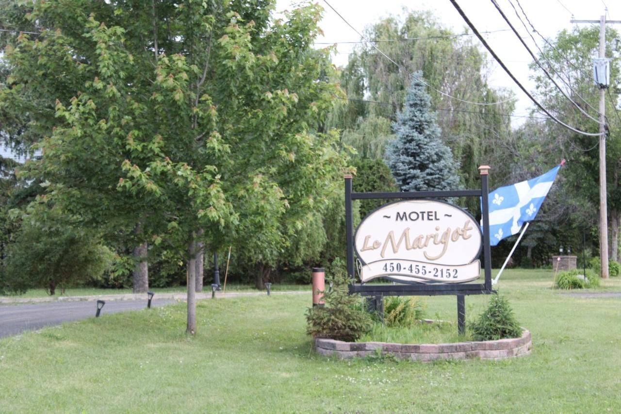 Hotel Le Marigot Vaudreuil-Dorion Esterno foto